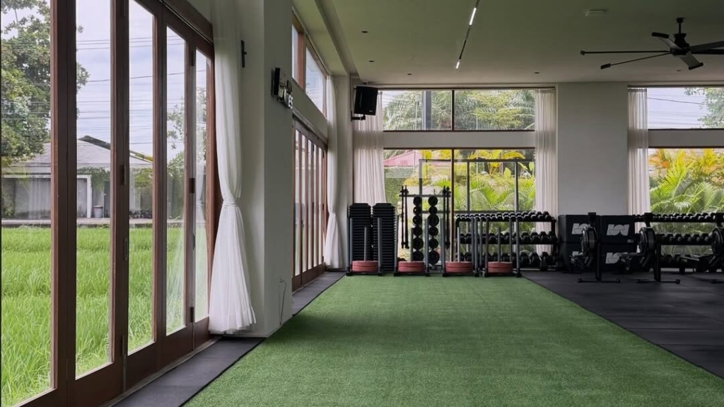 Island Fitness Club Canggu: Where Hyrox, Padel and Functional Fitness Come Together